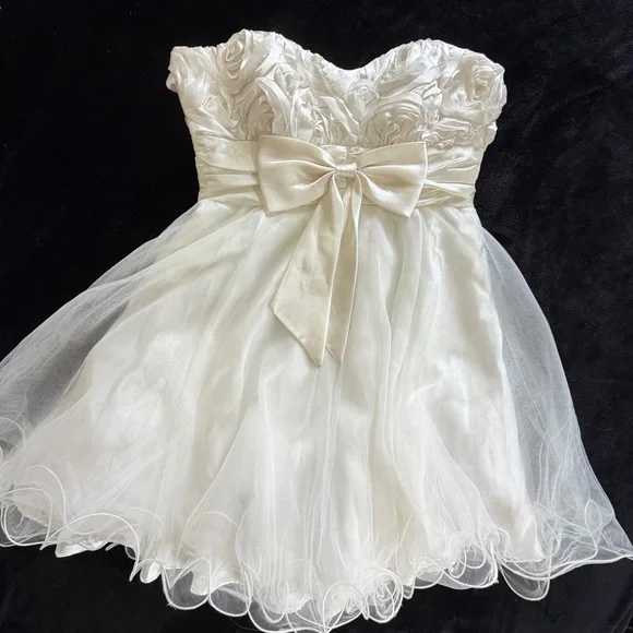 Steppin' Out Dress formal prom wedding homecoming size 11/12 ivory - Picture 7 of 16
